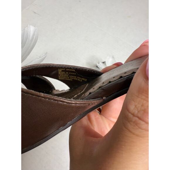 Y2K Brown and White Handcrafted Floral Open Toe Kitten Heels Womens Size 6 - Picture 5 of 5